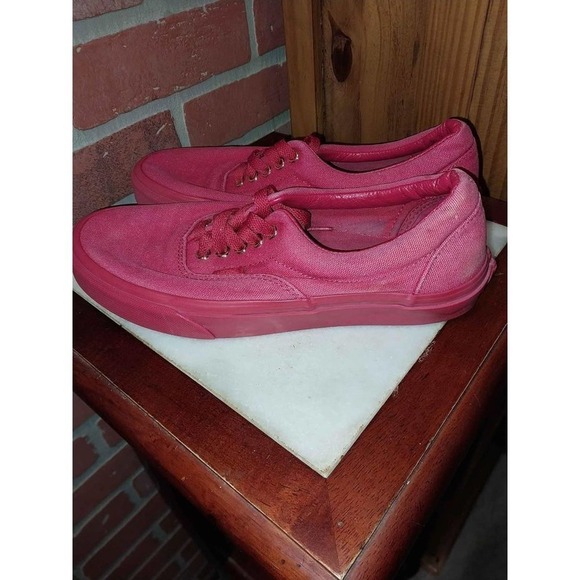 Red VANS Size 9 - Picture 4 of 5